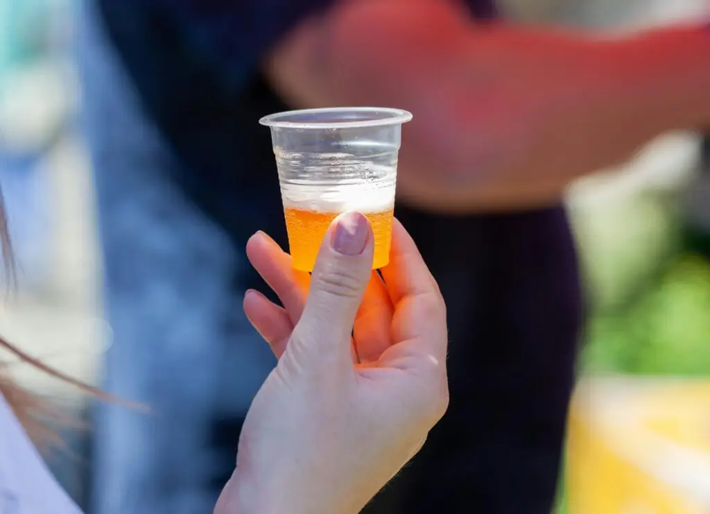 Choose eco-friendly party cups